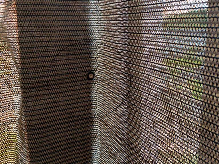 Fixing method of balcony privacy screen-4