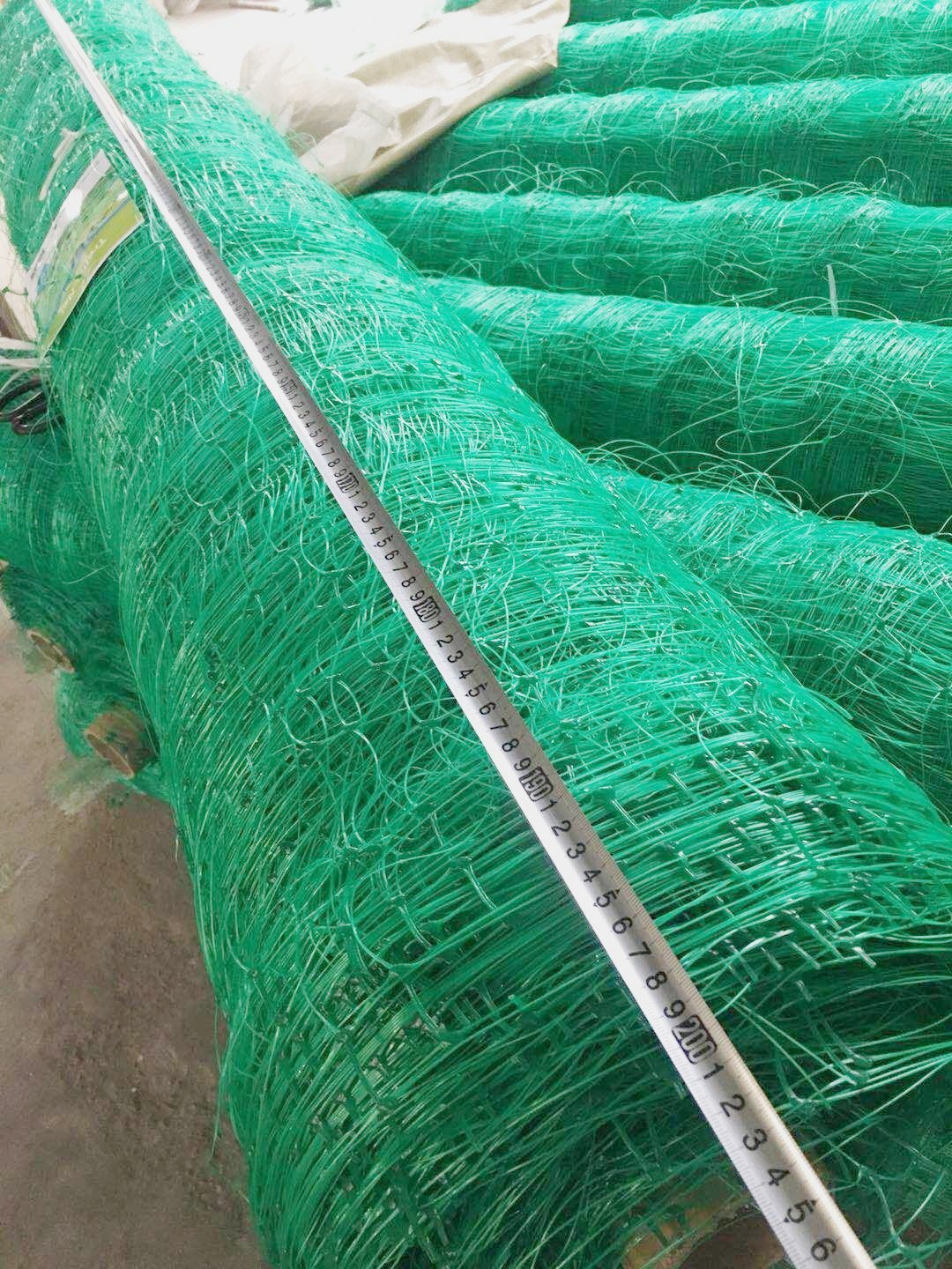 BOP plastic mesh for plant support-4