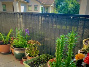 Balcony privacy fence screen solution06