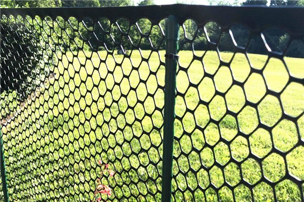 Garden plastic fence mesh