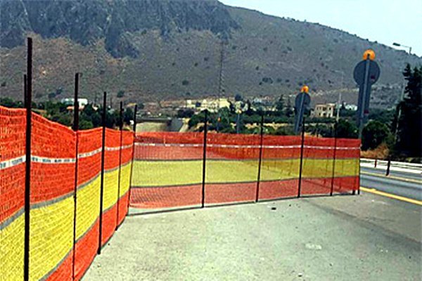 warning barrier fencing net-2